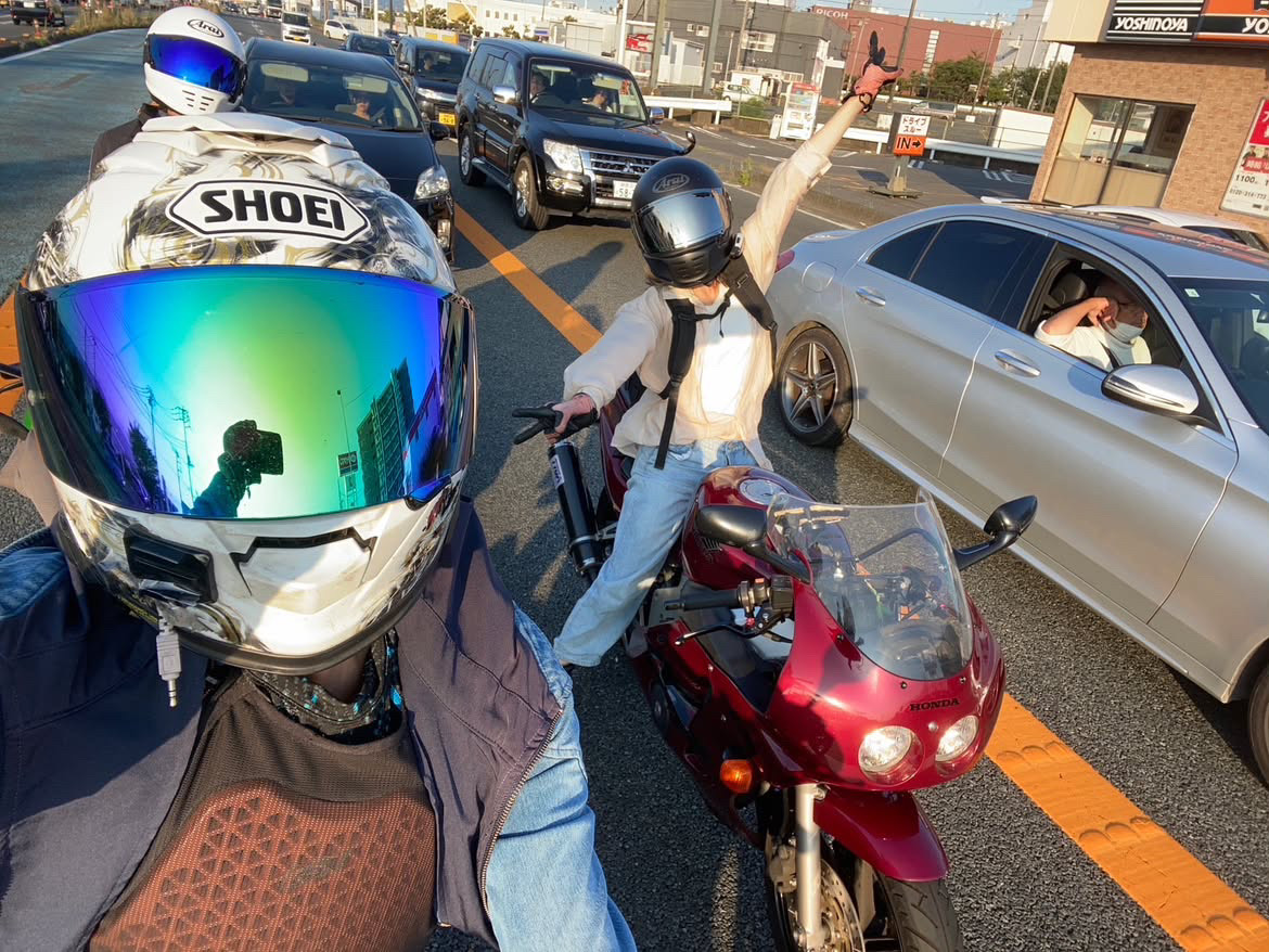 ツーリング中のライダーたち